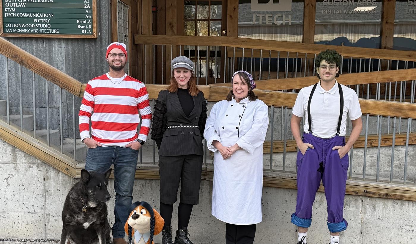 Clarence, Chelsey, Kari, Max, Hendrix, and Jay - all in costume!